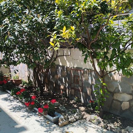 PalaiónTsiflíkion Strati'S Place מראה חיצוני תמונה