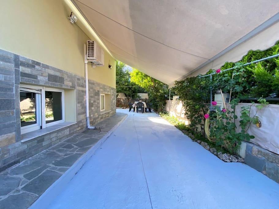 PalaiónTsiflíkion Strati'S Place מראה חיצוני תמונה
